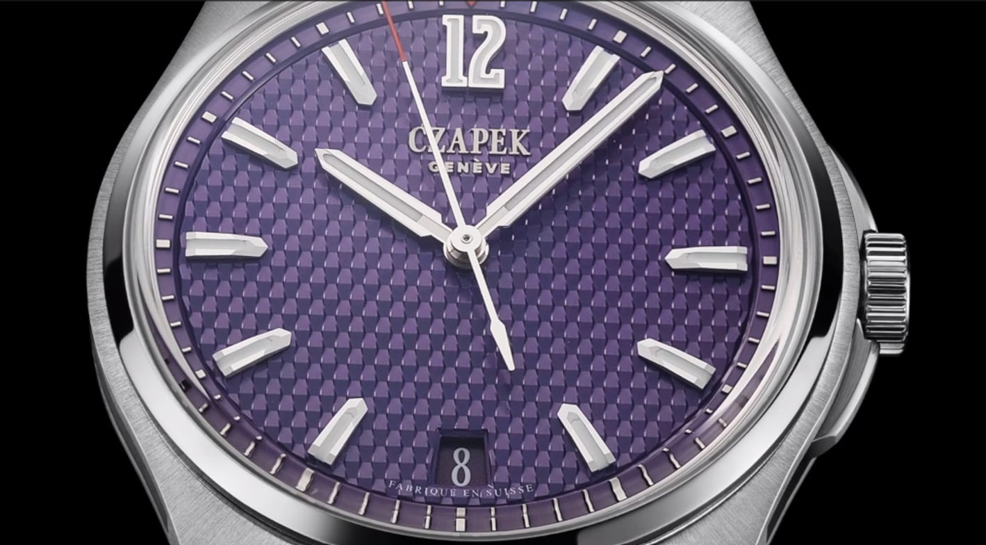 Czapek_Antarctique_Afterglow_Packshot.mp4
